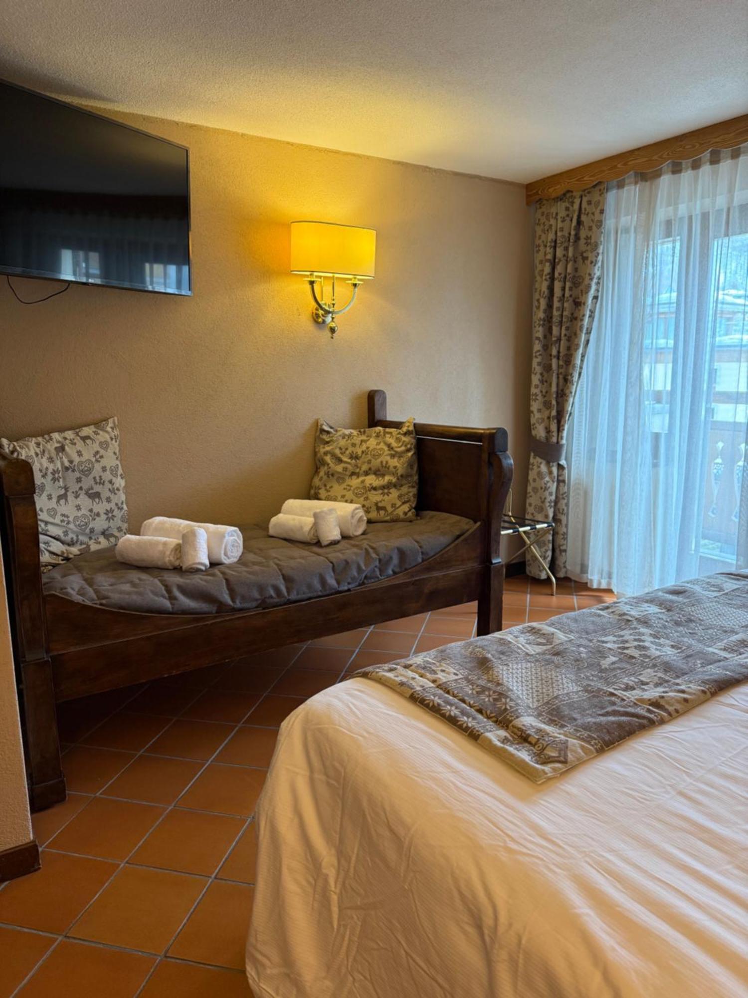 Hotel Jumeaux Breuil-Cervinia Exterior foto